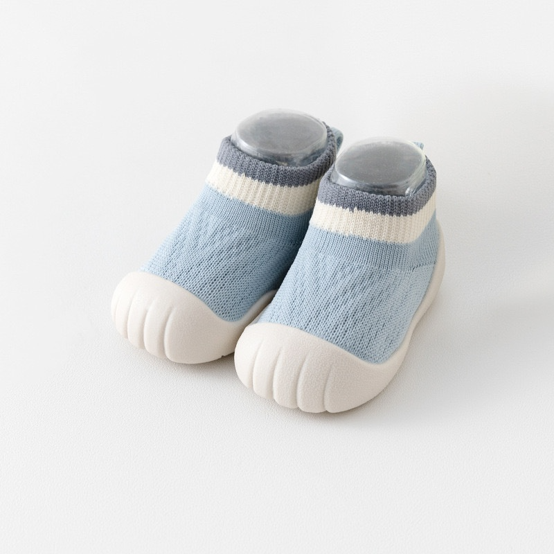 حذاء خطوات طفلك الأولى: أمان وراحة فائقة! 👶👟